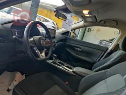 نیسان سێنترا